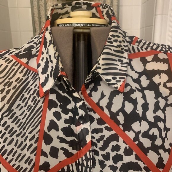 Zac & Rachel. Sz Large. Tie Front. Button Up. Roll Tab Cuff. Chiffon. B85. - Picture 2 of 5